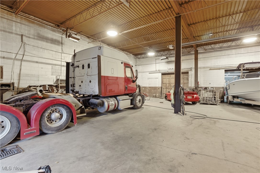 3158 Omaha Avenue Lorain OH 44055