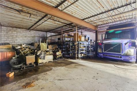 3158 Omaha Avenue Lorain OH 44055