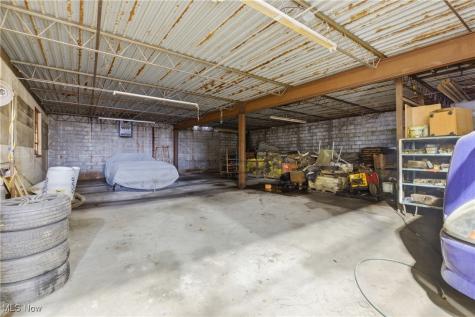 3158 Omaha Avenue Lorain OH 44055