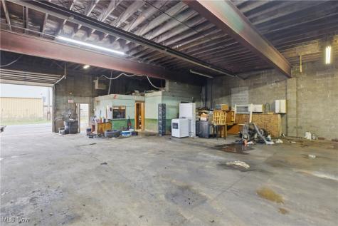 3158 Omaha Avenue Lorain OH 44055