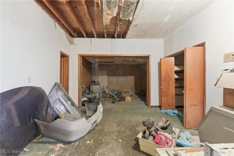 3158 Omaha Avenue Lorain OH 44055