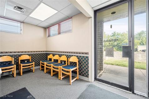 4520 Oberlin Avenue Lorain OH 44053