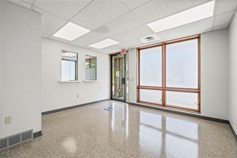 4520 Oberlin Avenue Lorain OH 44053