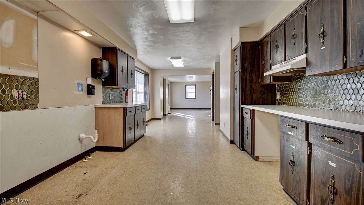 14232 Lincoln Way E Dalton OH 44618