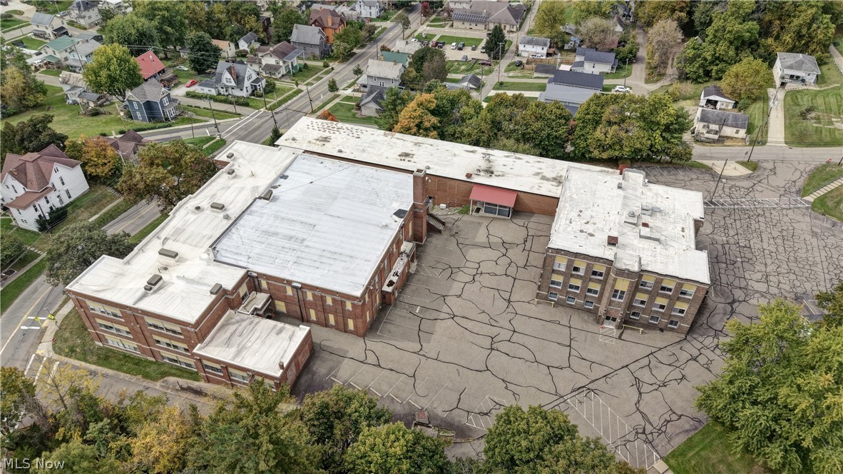 439 E Jackson Street Millersburg OH 44654