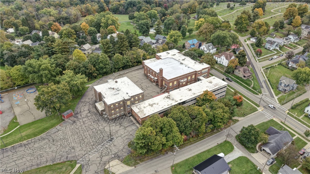 439 E Jackson Street Millersburg OH 44654