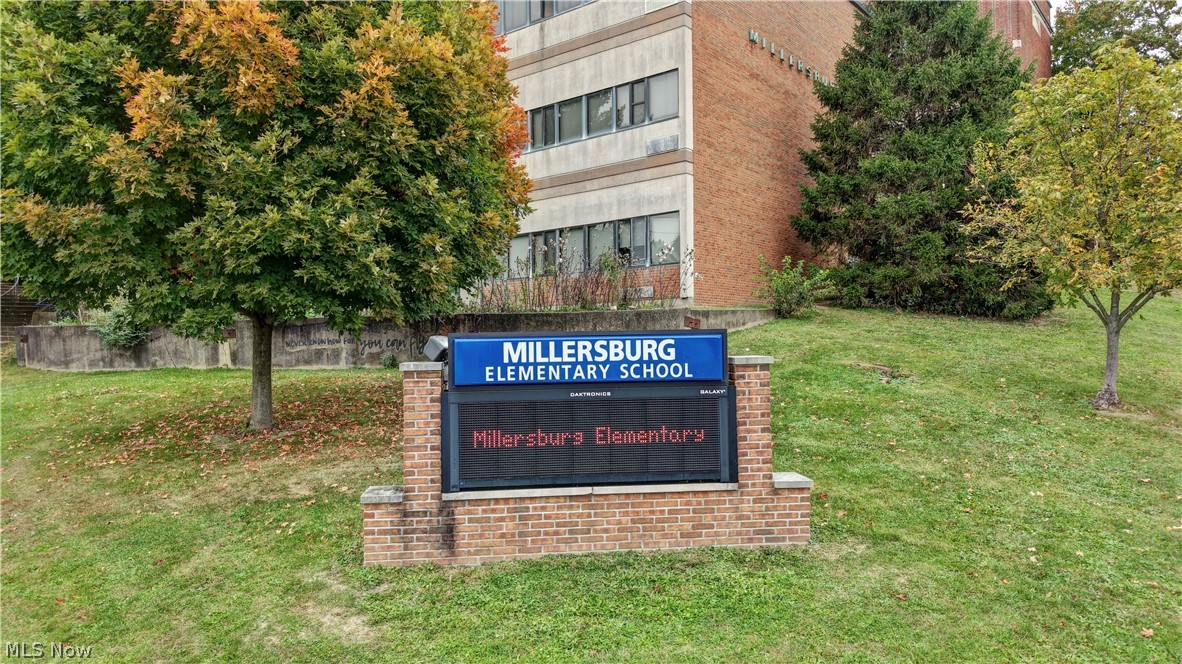 439 E Jackson Street Millersburg OH 44654
