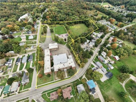 439 E Jackson Street Millersburg OH 44654