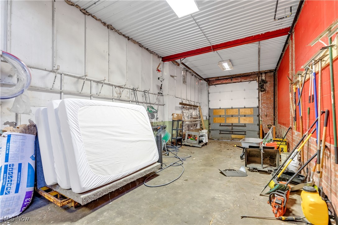 2032 W 105th Street Cleveland OH 44102