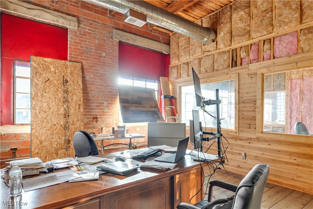 2032 W 105th Street Cleveland OH 44102