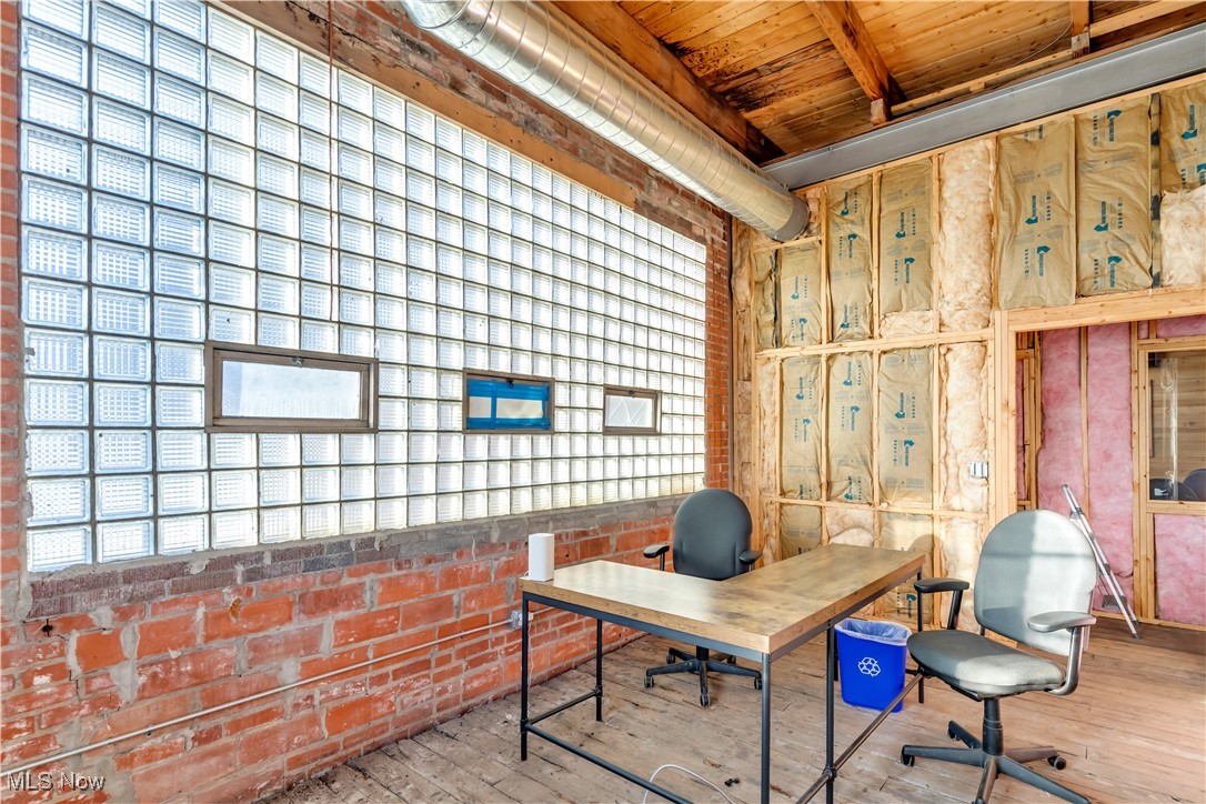 2032 W 105th Street Cleveland OH 44102