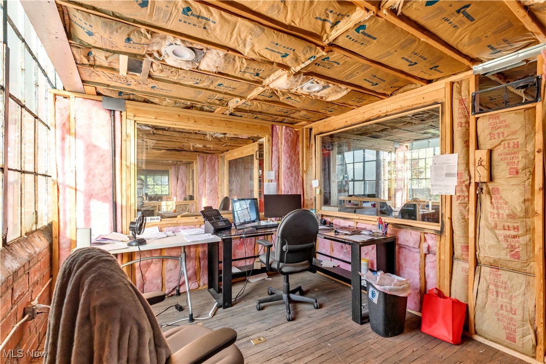 2032 W 105th Street Cleveland OH 44102