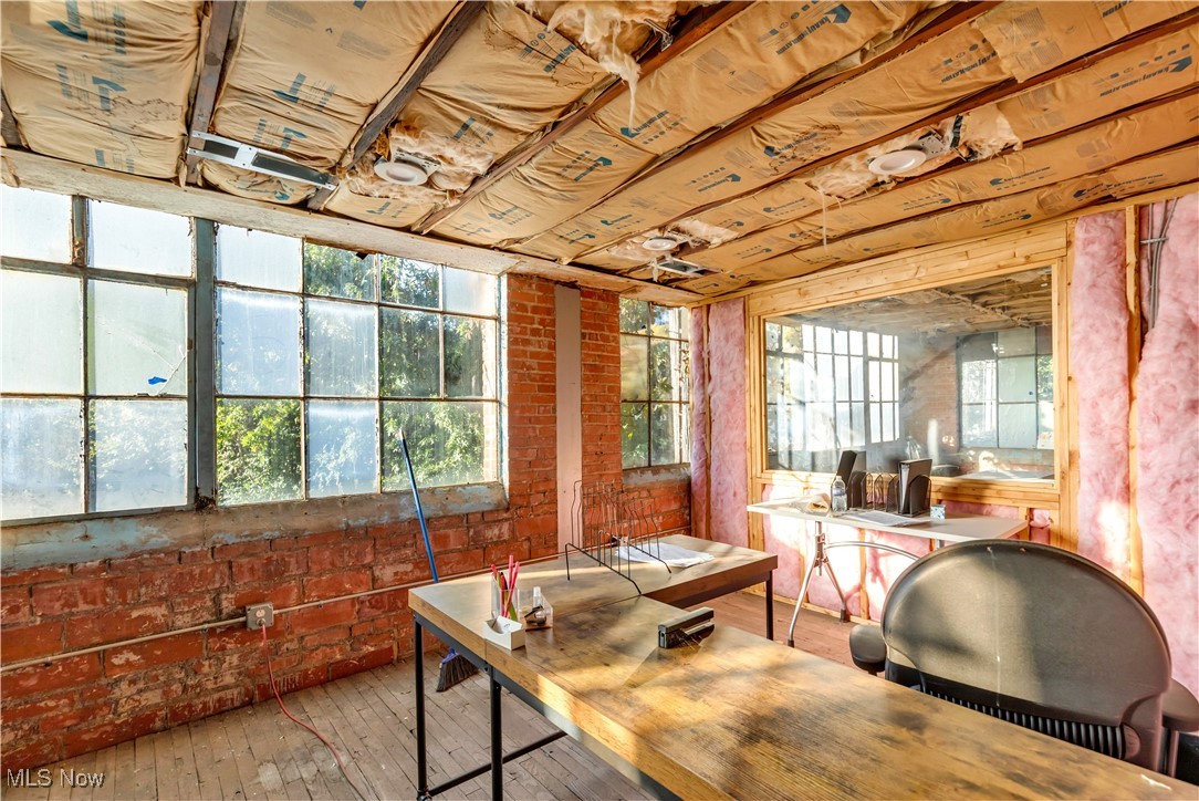 2032 W 105th Street Cleveland OH 44102