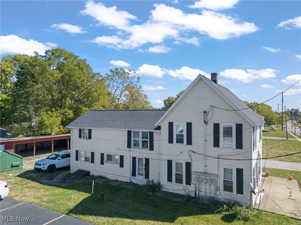 203 E Maple Street Hartville OH 44632