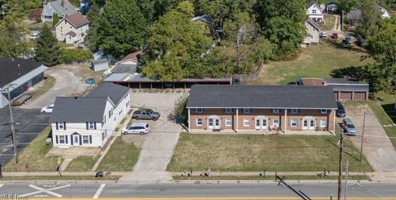 203 E Maple Street Hartville OH 44632