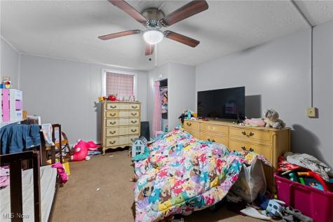 203 E Maple Street Hartville OH 44632