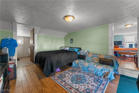 203 E Maple Street Hartville OH 44632