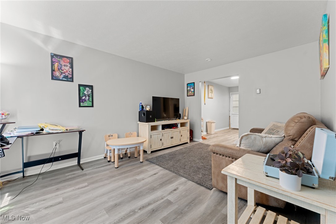 203 Maple Street E Hartville OH 44632