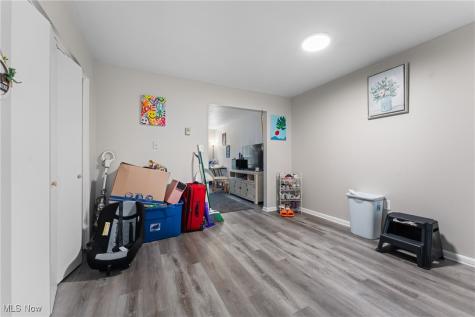 203 E Maple Street Hartville OH 44632