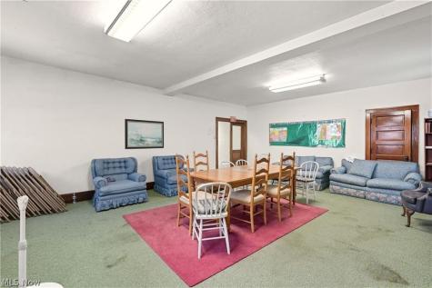 742 Johnston Street Akron OH 44306