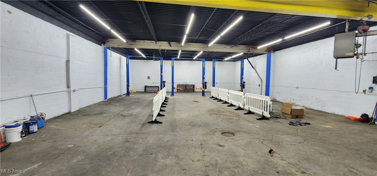 15542 Saint Clair Avenue Cleveland OH 44110