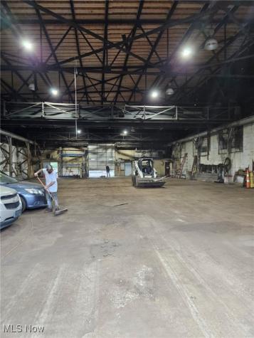 11910 Harvard Avenue Cleveland OH 44105