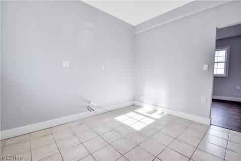 7496 Mentor Mentor OH 44060