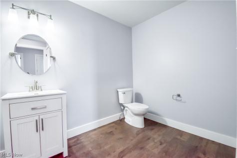 7496 Mentor Mentor OH 44060