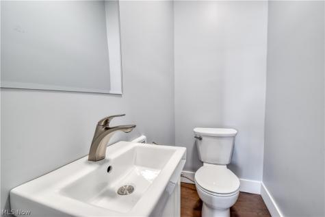 7496 Mentor Mentor OH 44060