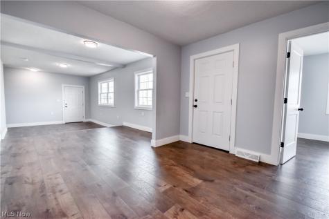 7496 Mentor Mentor OH 44060