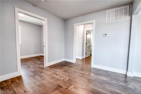 7496 Mentor Mentor OH 44060