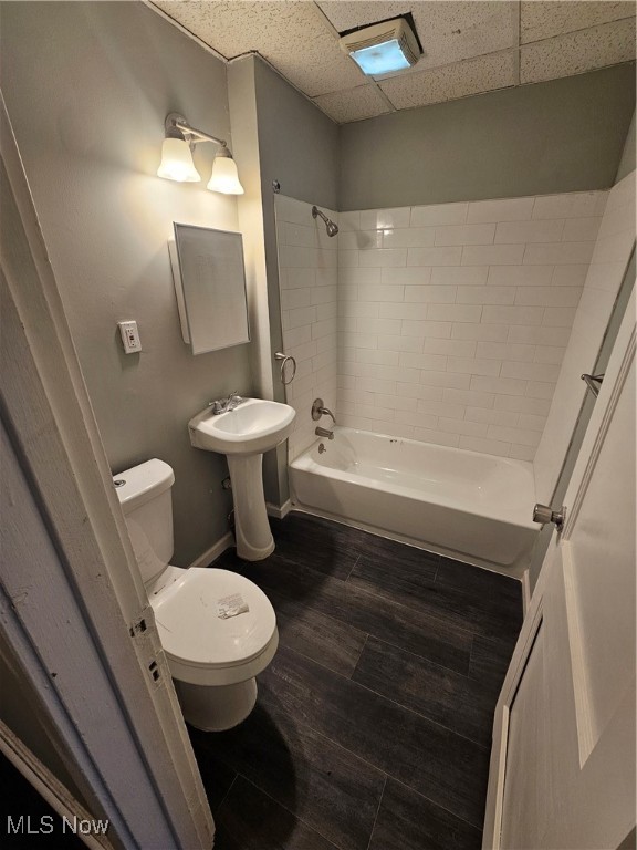 11204 Lorain Avenue Cleveland OH 44111