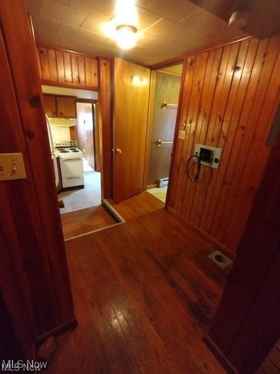 126 4th Street SW Strasburg OH 44680