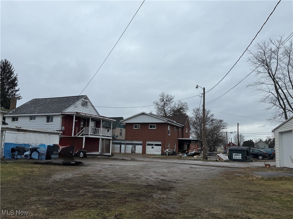 126 4th Street SW Strasburg OH 44680