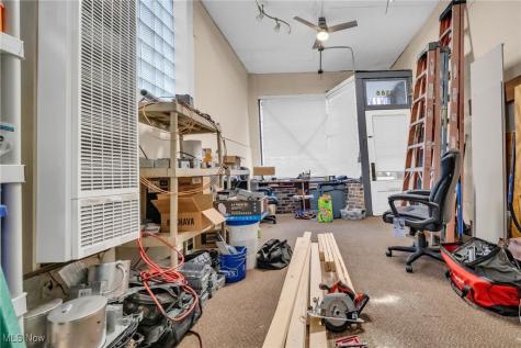 1386 Cranford Avenue Lakewood OH 44107