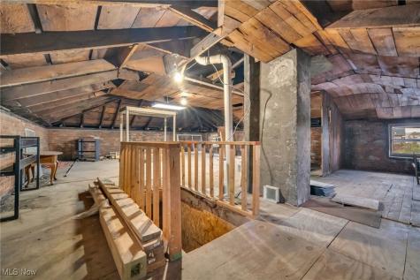 1386 Cranford Avenue Lakewood OH 44107