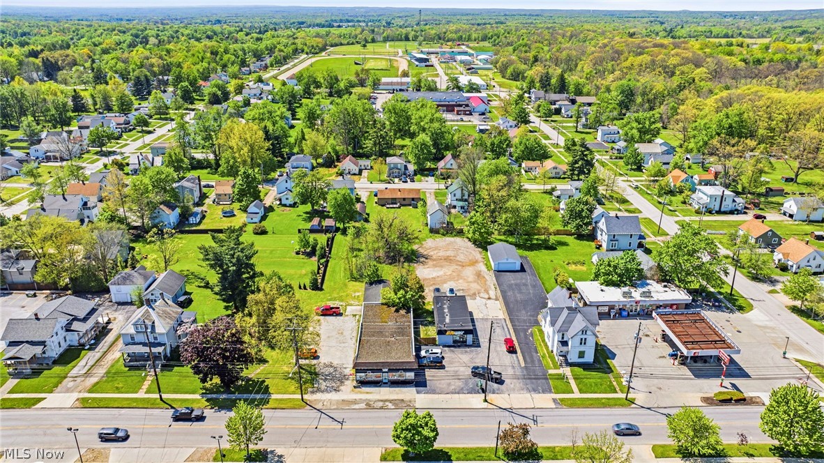 131 & 123 N Chestnut Street Jefferson OH 44047