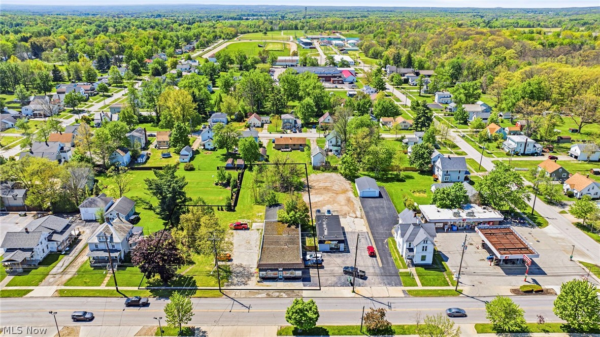 131 & 123 N Chestnut Street Jefferson OH 44047