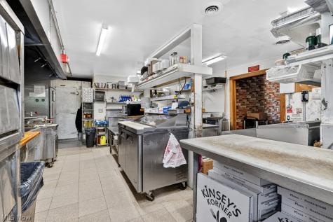 1281 State Route 183 Atwater OH 44201