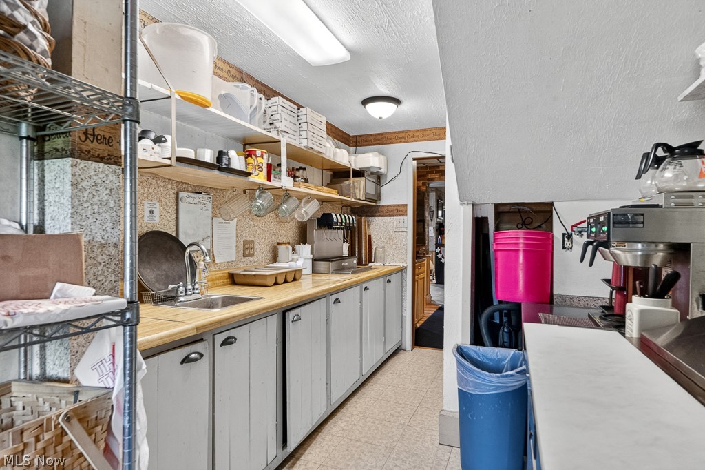 1281 State Route 183 Atwater OH 44201