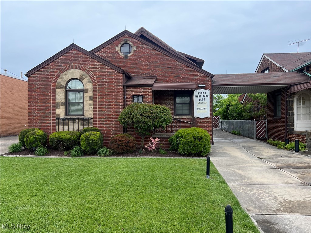 15008 Lorain Avenue Cleveland OH 44111