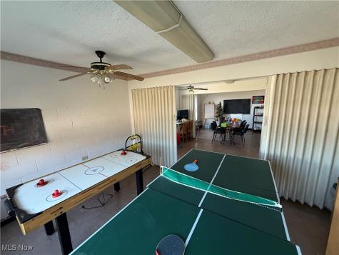 44 S Main Street Hubbard OH 44425