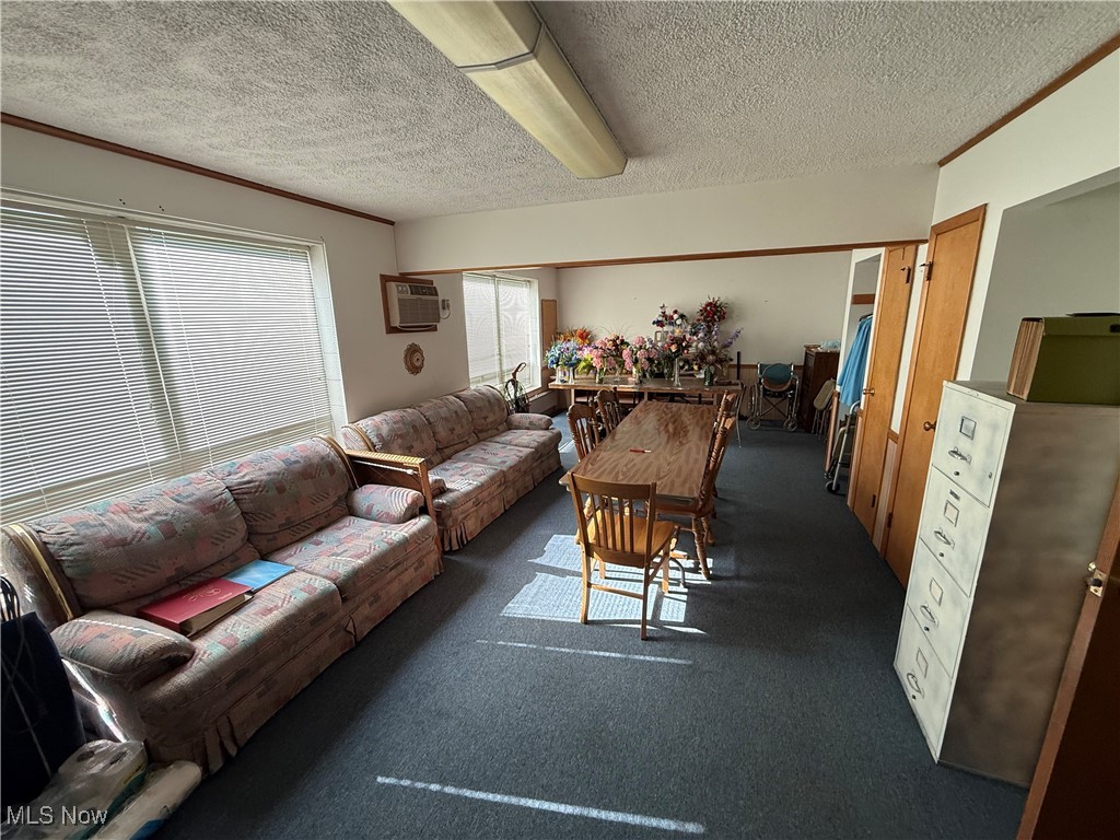 44 S Main Street Hubbard OH 44425