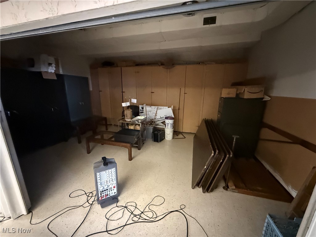 44 S Main Street Hubbard OH 44425