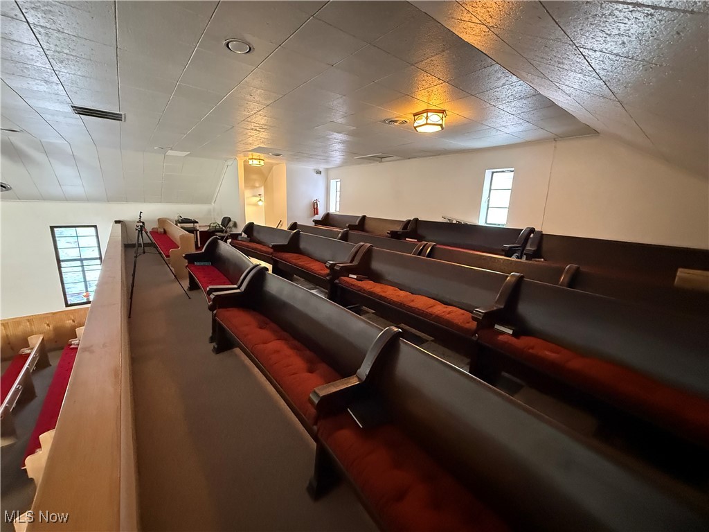 44 S Main Street Hubbard OH 44425