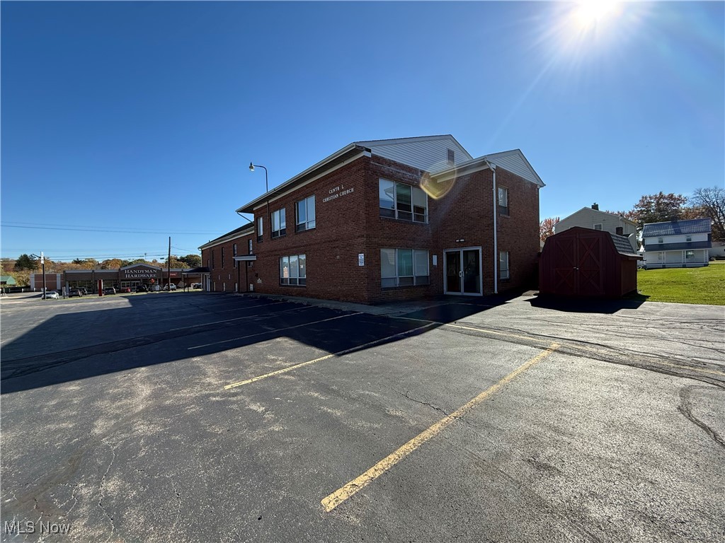 44 S Main Street Hubbard OH 44425