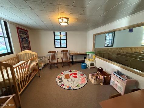 44 S Main Street Hubbard OH 44425