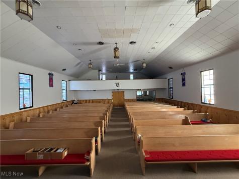 44 S Main Street Hubbard OH 44425