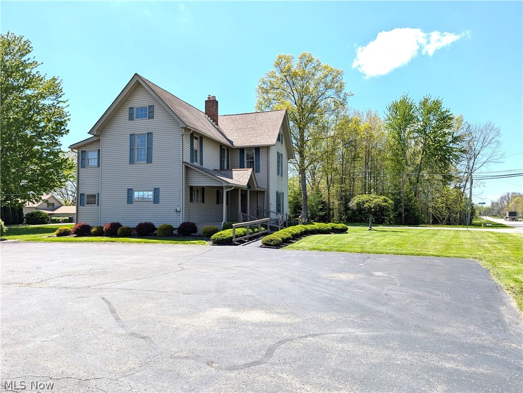 17991 Mahoning Avenue Lake Milton OH 44429