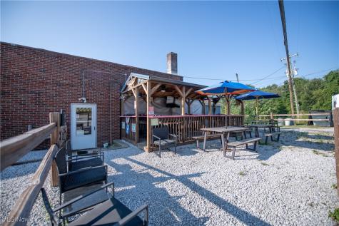 8390 S High Street Mineral City OH 44656